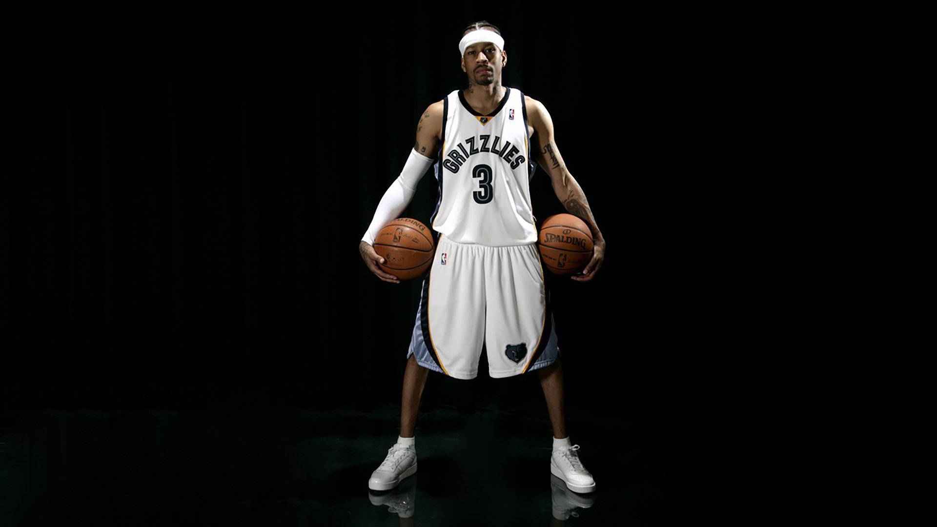 布克单节二十分带领太阳打出进攻高潮,布克36分太阳险胜火箭